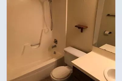 914 W Meadowmere Lane, Austin, TX 78758 - Photo 12