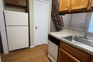 2210 Pearl St, Austin, TX 78705 - Photo 10