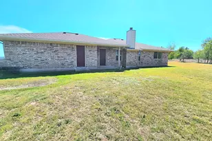 208 Settlers Ridge Ridge, Bertram, TX 78605 - Photo 2