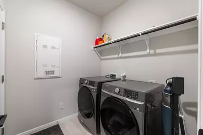 13117 Lapoynor Street, Manor, TX 78653 - Photo 24