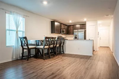 406 Halfmoon Drive, Lockhart, TX 78644 - Photo 4