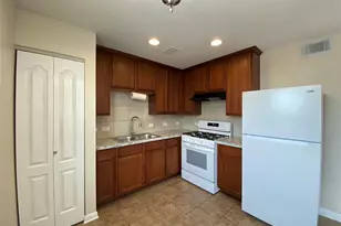 296 Ferrule Dr, Kyle, TX 78640 - Photo 2