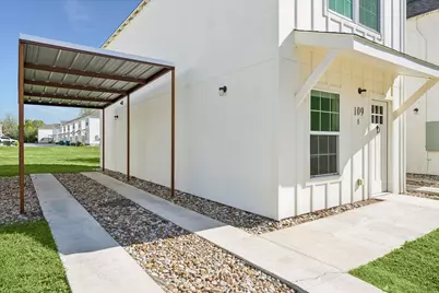 230 Debus Drive #109B, Taylor, TX 76574 - Photo 2