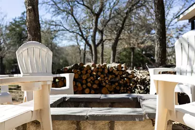 137 W Oak Drive, Cedar Creek, TX 78612 - Photo 38