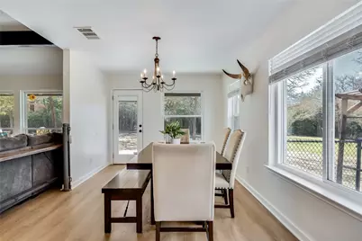 137 W Oak Drive, Cedar Creek, TX 78612 - Photo 18