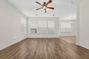 2410 Great Oaks Dr, Round Rock, TX 78681 - Photo 8