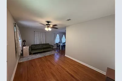 521 S Oak Avenue, Luling, TX 78648 - Photo 6