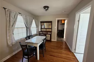 521 S Oak Ave, Luling, TX 78648 - Photo 8