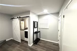 521 S Oak Ave, Luling, TX 78648 - Photo 20