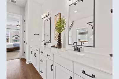 9001 Centurion Path, Austin, TX 78744 - Photo 16