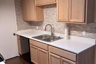 2124 Burton Dr, Austin, TX 78741 - Photo 2
