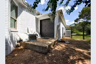 9902 Scenic Bluff Drive, Austin, TX 78733 - Photo 36