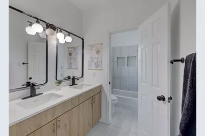 9902 Scenic Bluff Drive, Austin, TX 78733 - Photo 26