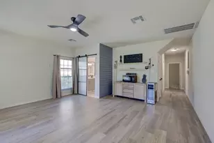 9902 Scenic Bluff Dr, Austin, TX 78733 - Photo 10