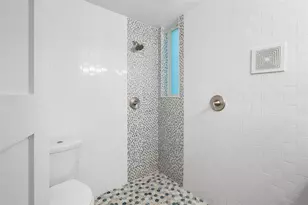 2214 Garden St, Austin, TX 78702 - Photo 24