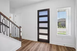 7407 Boyd Hvn Dr, Austin, TX 78744 - Photo 4