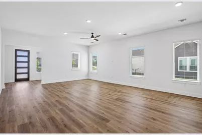 7407 Boyd Haven Drive, Austin, TX 78744 - Photo 10