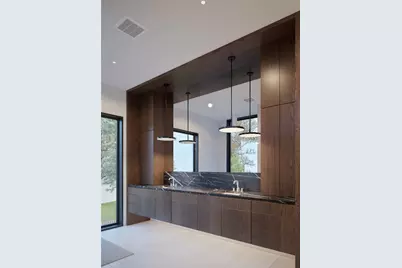 2141 Barton Hills Drive, Austin, TX 78704 - Photo 10