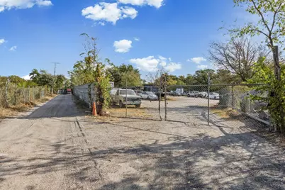 6400 Wilcab Road, Austin, TX 78721 - Photo 4