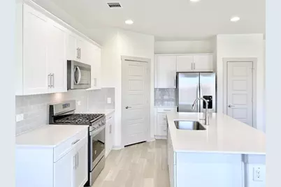 1005 Winnsboro Loop, Round Rock, TX 78664 - Photo 12