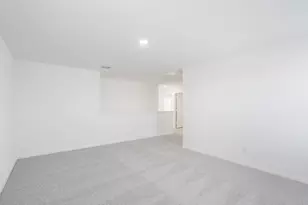 120 Paria Ct, Jarrell, TX 76537 - Photo 8