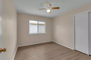 111 David Dr, Hutto, TX 78634 - Photo 16