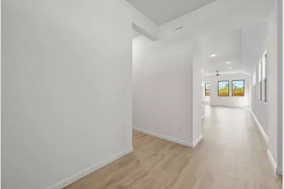 270 Bendecido Loop, Elgin, TX 78621 - Photo 4