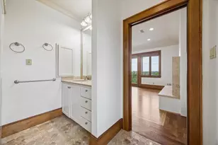 2501 Stratford Dr, Austin, TX 78746 - Photo 10