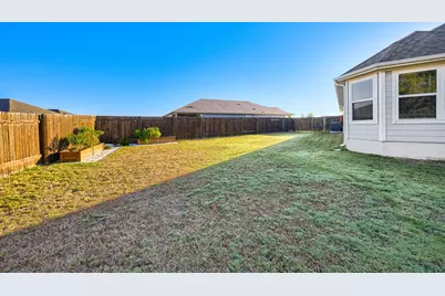 139 Short Toed Swoop, Cedar Creek, TX 78612 - Photo 30