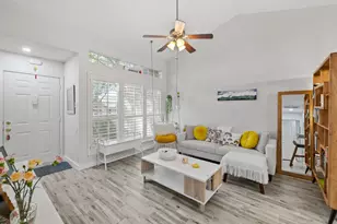 1015 E Yager Ln, Austin, TX 78753 - Photo 1