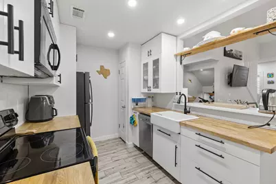1015 E Yager Lane #115, Austin, TX 78753 - Photo 8