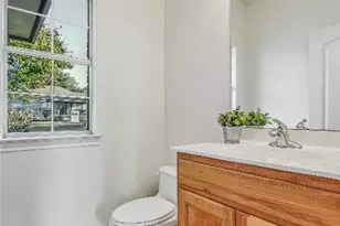 18906 Venture Dr, Point Venture, TX 78645 - Photo 22