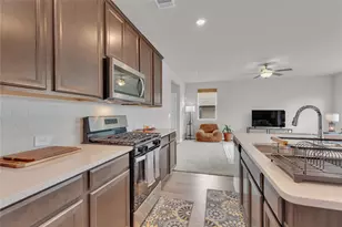 6401 Night Chinook Dr, Buda, TX 78610 - Photo 10