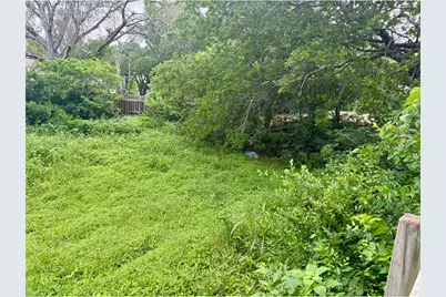 5935 Lake Champlain Street, San Antonio, TX 78233 - Photo 8