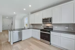 341 Sullivan Way, Elgin, TX 78621 - Photo 6