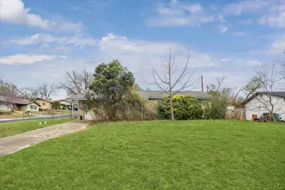 6811 Wake Forest Lane, Austin, TX 78723 - Photo 4