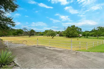 20 Pillow Road, Sunset Valley, TX 78745 - Photo 8