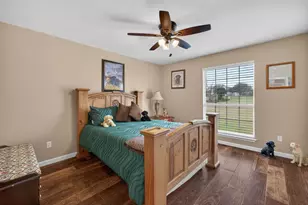 111 Lookout Cir, Hutto, TX 78634 - Photo 30