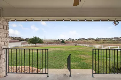 111 Lookout Circle, Hutto, TX 78634 - Photo 32