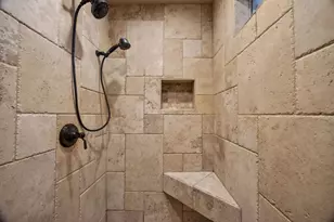 111 Lookout Cir, Hutto, TX 78634 - Photo 24