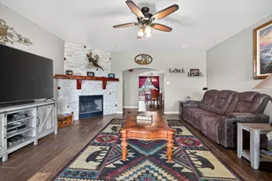 111 Lookout Cir, Hutto, TX 78634 - Photo 8