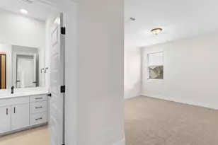 1021 Painted Horse Dr, Georgetown, TX 78633 - Photo 28