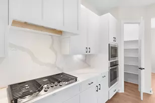 1021 Painted Horse Dr, Georgetown, TX 78633 - Photo 16