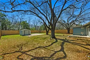 1005 Arthur Stiles Rd, Austin, TX 78721 - Photo 24