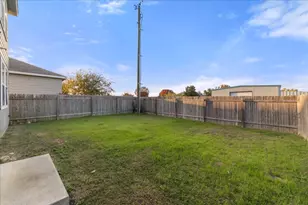 201 Rainey Dr, Jarrell, TX 76537 - Photo 34