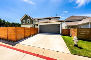 5002 Plum Peach Bend, Austin, TX 78723 - Photo 2