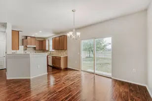 11209 Drumellan St, Austin, TX 78754 - Photo 8