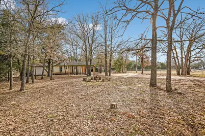 309 Stolle Lane, Flatonia, TX 78941 - Photo 4