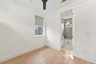 5506 Hudson St, Austin, TX 78721 - Photo 16