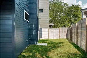 5506 Hudson St, Austin, TX 78721 - Photo 20